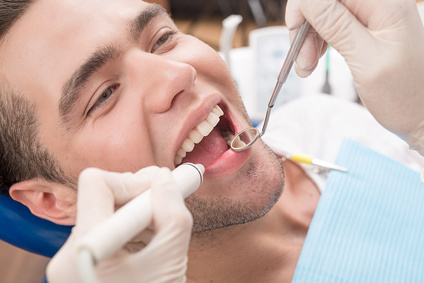 Endodontie - Wurzelkanalbehandlung - Wurzelbehandlung